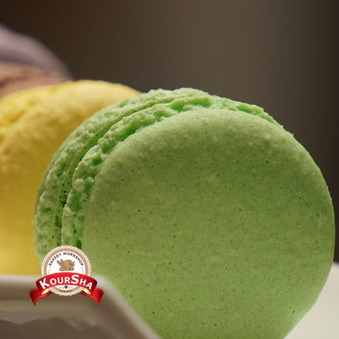 Macarons ( Box of 8 pieces )